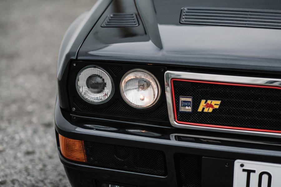 Детали экстерьера Lancia Delta HF Integrale Evoluzione (831) 1992 года  (фото 9 из 37)